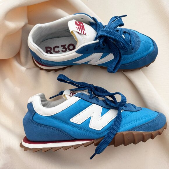 New Balance RC30 Sneakers in Blue, size 5.5 MENS (fits size 7 womens) - Picture 2 of 7
